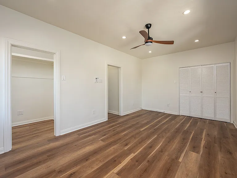 932 Coronado Ave #2 — Photo 8