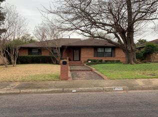 1428 Misty Glen Ln, Dallas, TX 75232