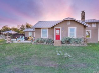 283 N Second St, Harper, TX 78631