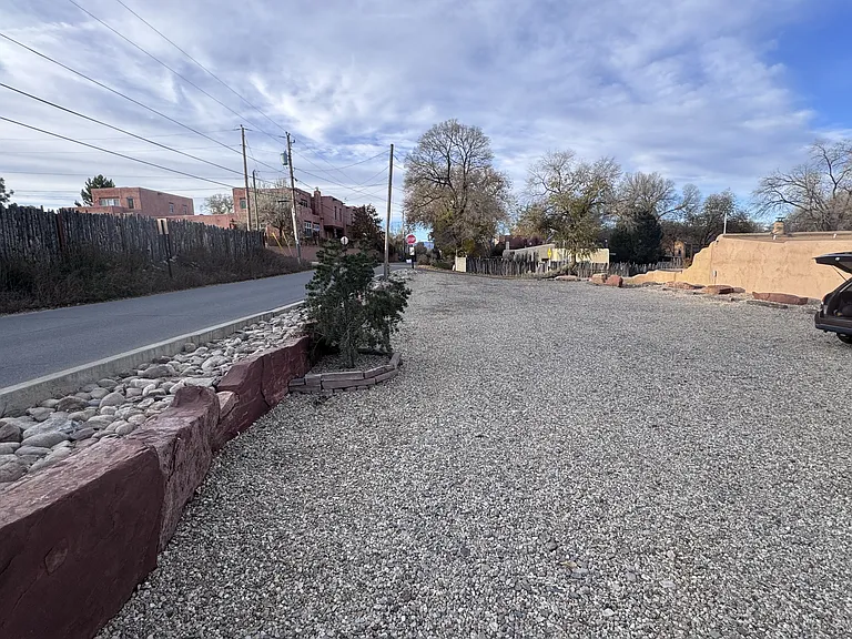 232 Valverde St — Photo 17