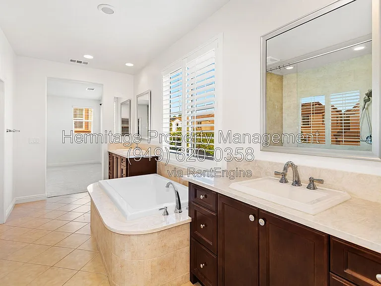 116 Fieldwood — Photo 19