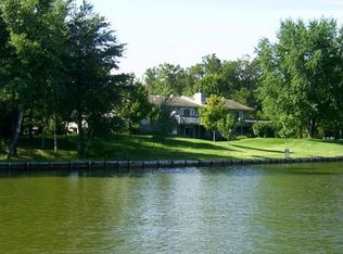 380 White Horse Ct, Nekoosa, WI 54457