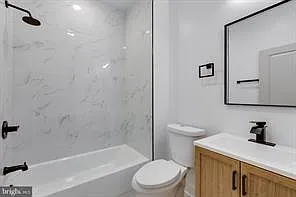 715 W Cumberland St #6 — Photo 4