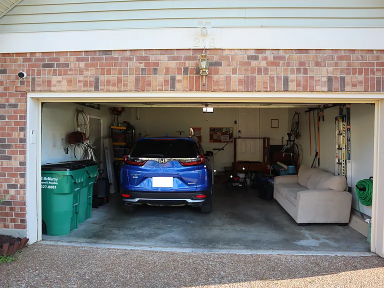 Chesterton Ct — Photo 27