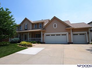 6213 N 155th St, Omaha, NE 68116