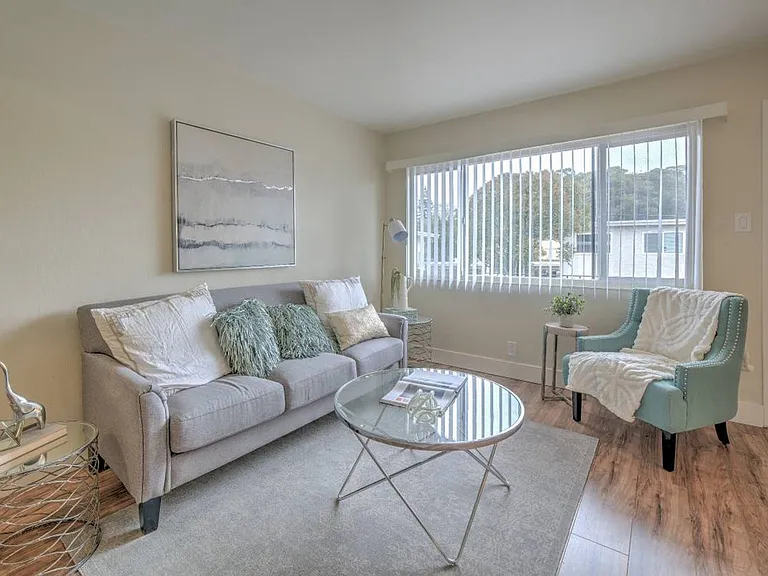 399 Schafer Rd. — Photo 9