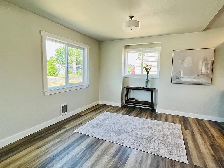 3637 S Ainsworth Ave #A — Photo 4
