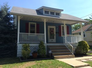 33 Oakland Ave, Audubon, NJ 08106
