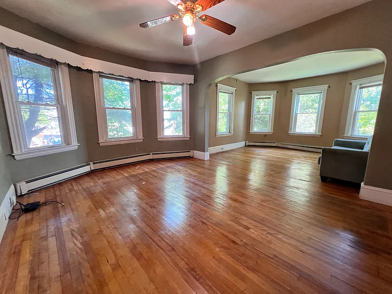 2 Rena St #1 — Photo 2