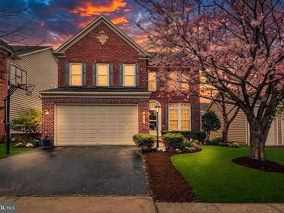 2nd image of 8416 Churchside Dr