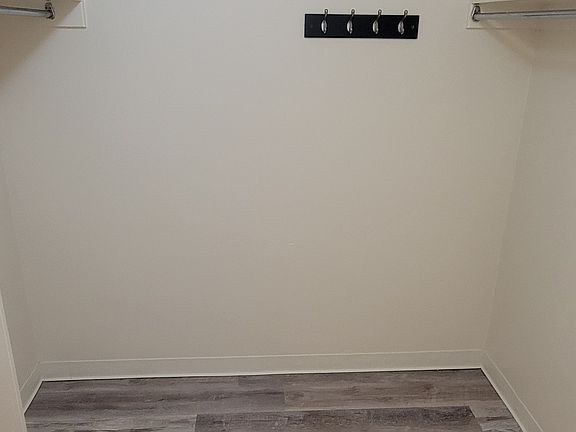 4th image of 1220 Gaylord St APT 103