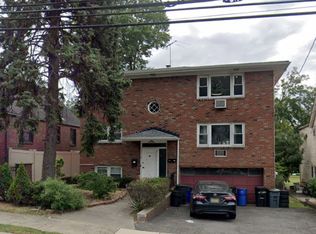 676 Edgewater Ave UNIT 1, Ridgefield, NJ 07657