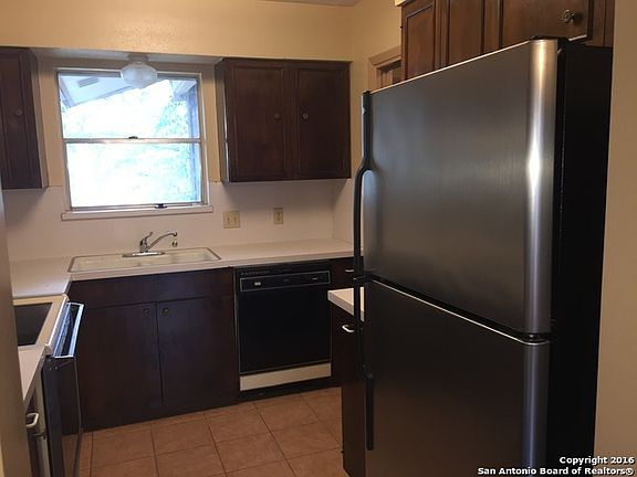 5th image of 8515 Norwich Dr