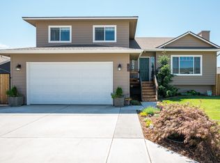 2660 Semolina Loop, East Wenatchee, WA 98802
