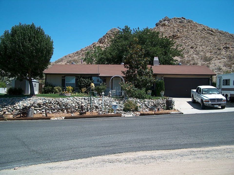 1st image of 17666 Lakespring Ave