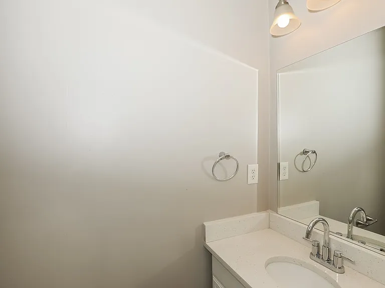 100 Brookcrest Ct — Photo 16