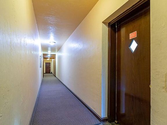 3rd image of 2661 N Moreland Blvd APT 2
