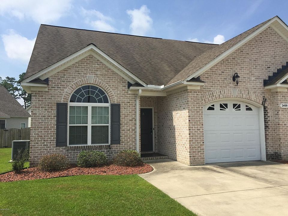 1st image of 2409 Dovedale Ct #A