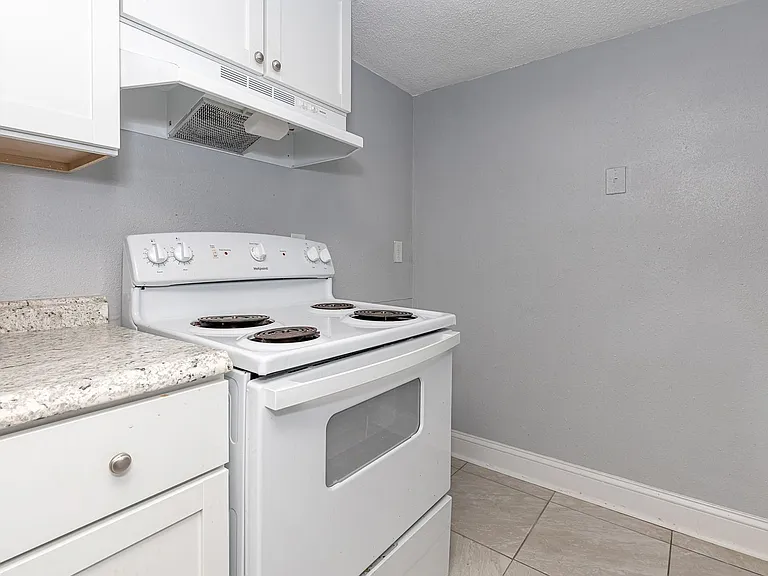 3419 Hospital Rd — Photo 7