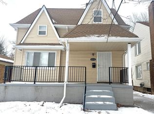 9355 Ward Ave, Detroit, MI 48228