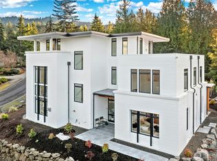 2115 Squak Mountain Loop SW, Issaquah, WA 98027