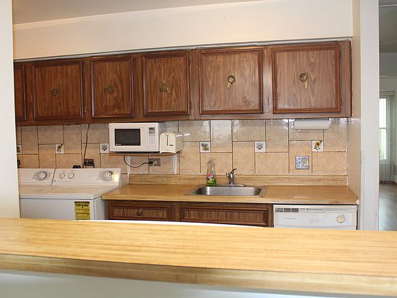 2nd image of 1192 E Candlenut Ln