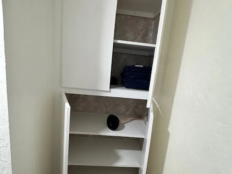 339 Thunderbird Ln — Photo 19