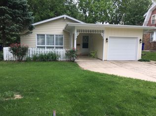 1469 W Riverview Ave, Decatur, IL 62522