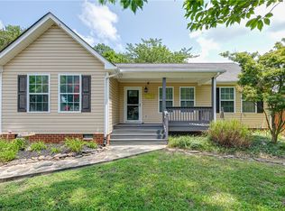 16109 Gary Ave, Chester, VA 23831