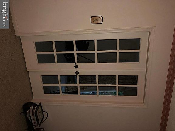 4th image of 1013 Mastline Dr