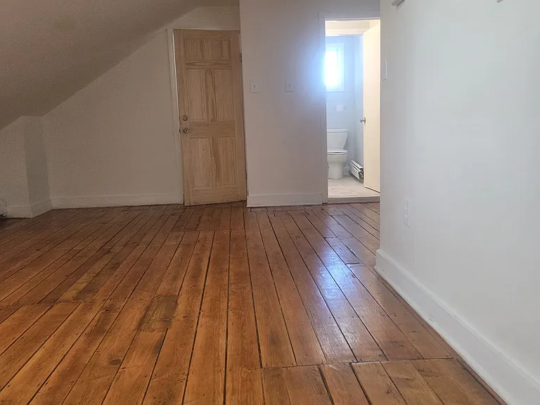 60 Vinton St #3 — Photo 2