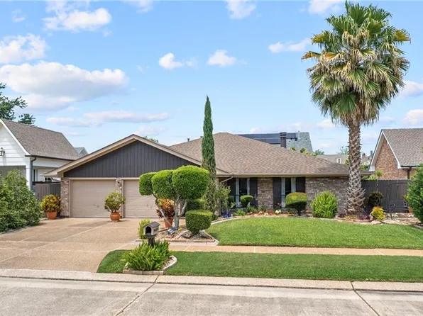 7213 Lancashire Dr, Harahan, LA 70123