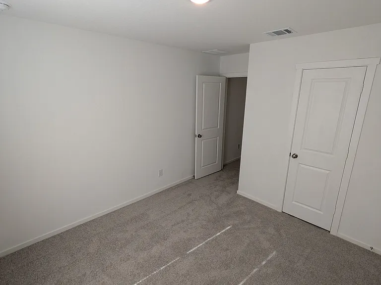 133 Pastar Fls — Photo 19