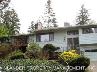 3842 SW Kanan Dr, Portland, OR 97221