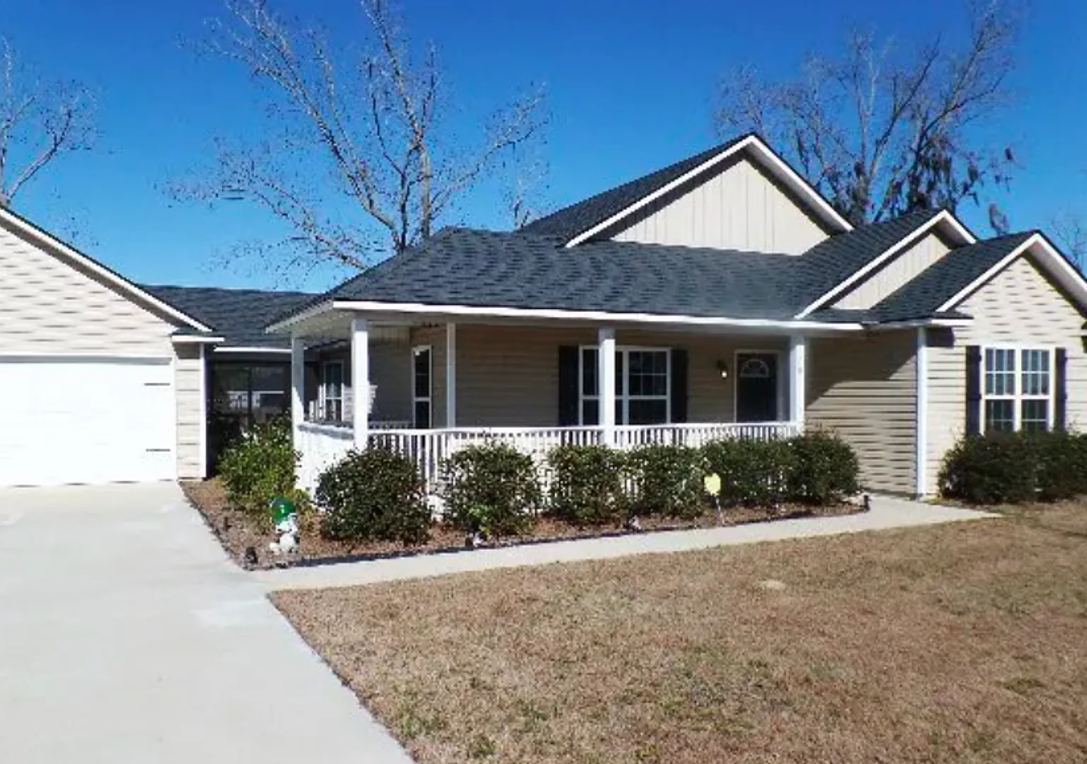 3 bed, 1397 sqft, $1,600 — Photo 1