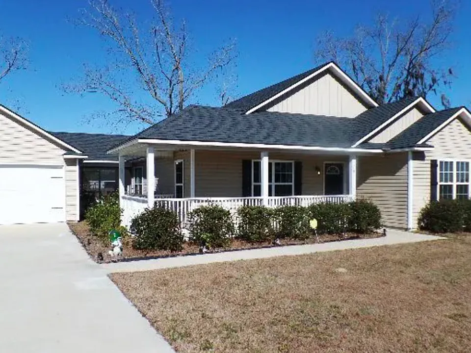 70 Mill Pond Pl
