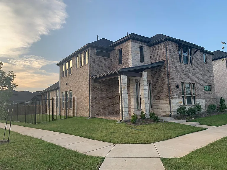 Front angle of Home