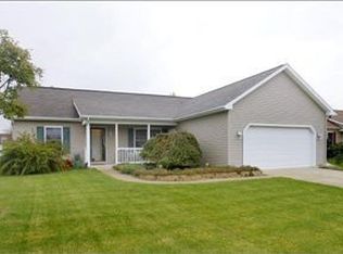 1145 Meadowsweet Ln, Vicksburg, MI 49097