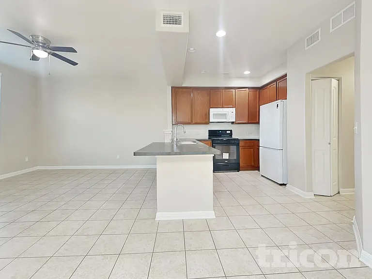 288 Ferrule Dr — Photo 6