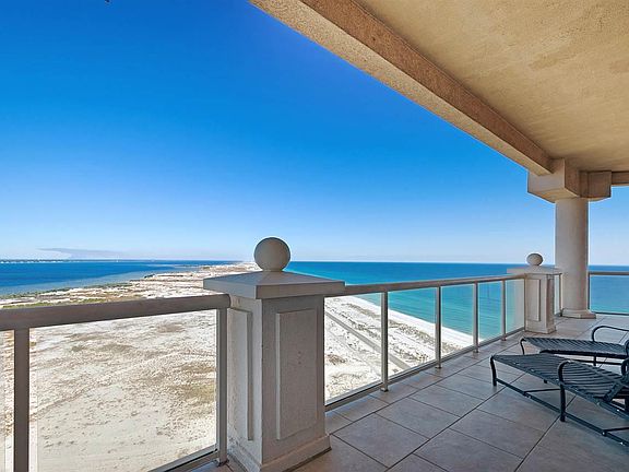 2nd image of 3 Portofino Dr #Penthouse 07