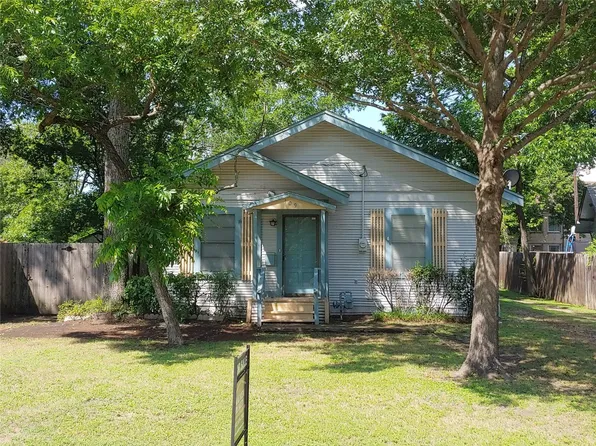 109 S 29th St, Corsicana, TX 75110