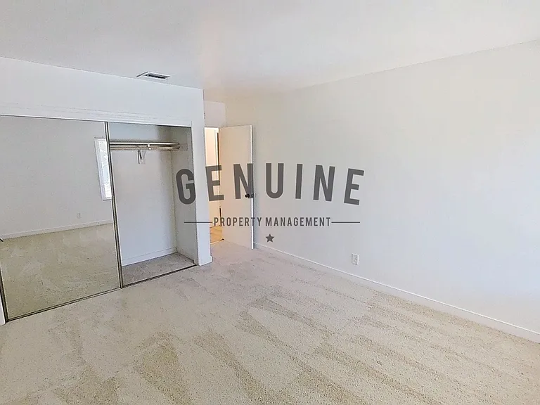 971 S Idaho St #16 — Photo 13