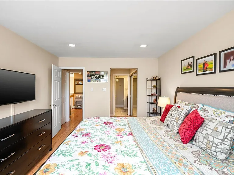 31D Chicopee Dr — Photo 21