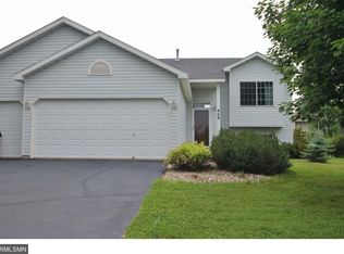 868 Goldfinch Dr, Waconia, MN 55387