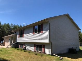 2145 E Crescent Creek Dr, Rhinelander, WI 54501