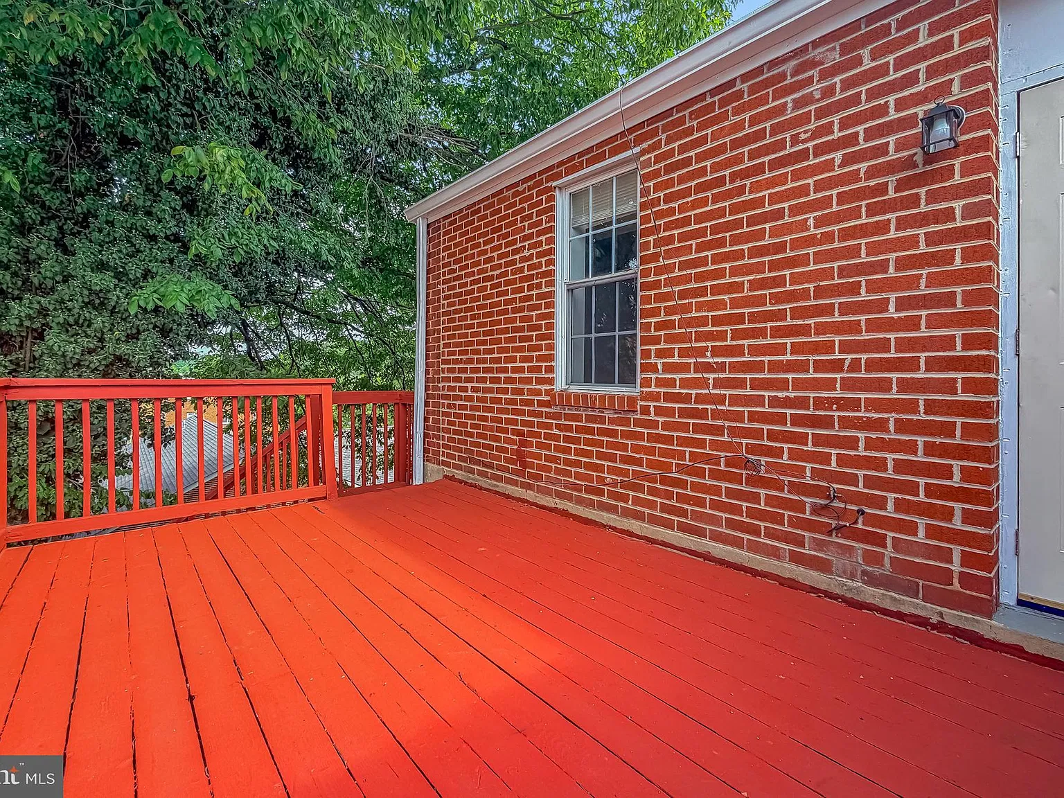 2816 Hartford St SE — Photo 3