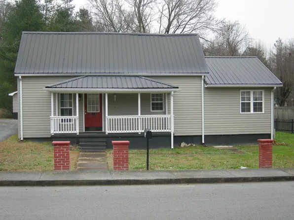121 Warren St, McMinnville, TN 37110