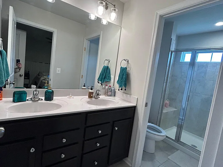 157 Cheshire Ln — Photo 16