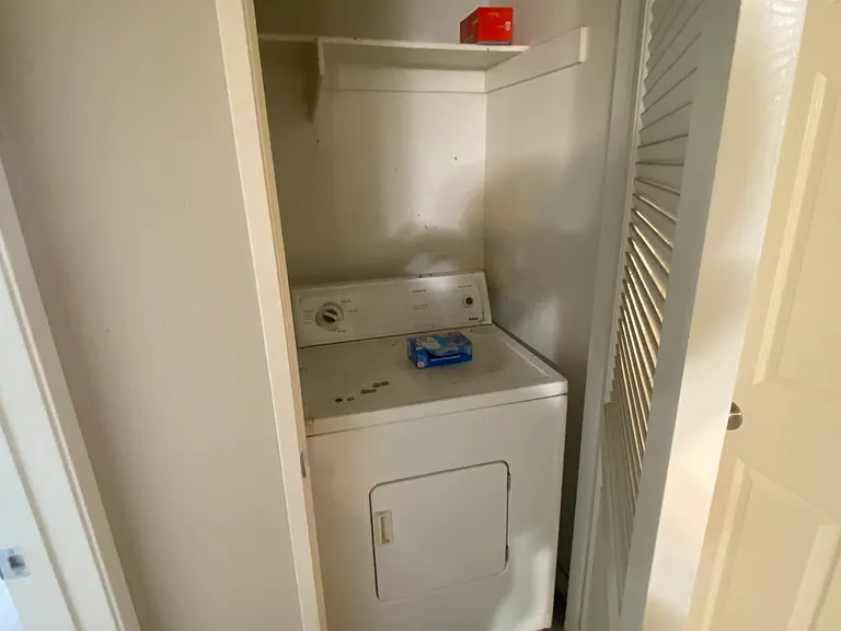 1202 Donax Ave #9 — Photo 13