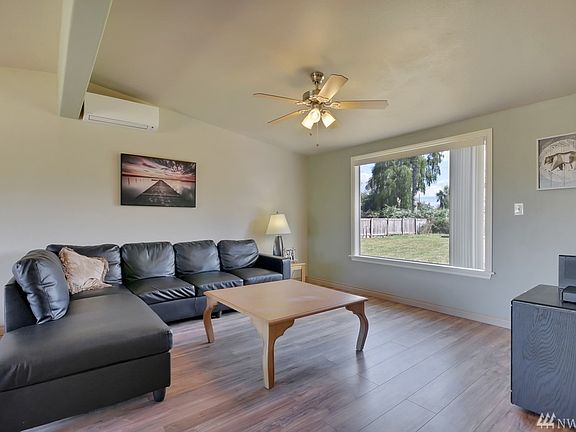 4th image of 6420 48th St E